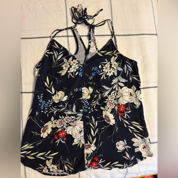Source Unknown Tops - Source Unknown Dark Floral Camisole